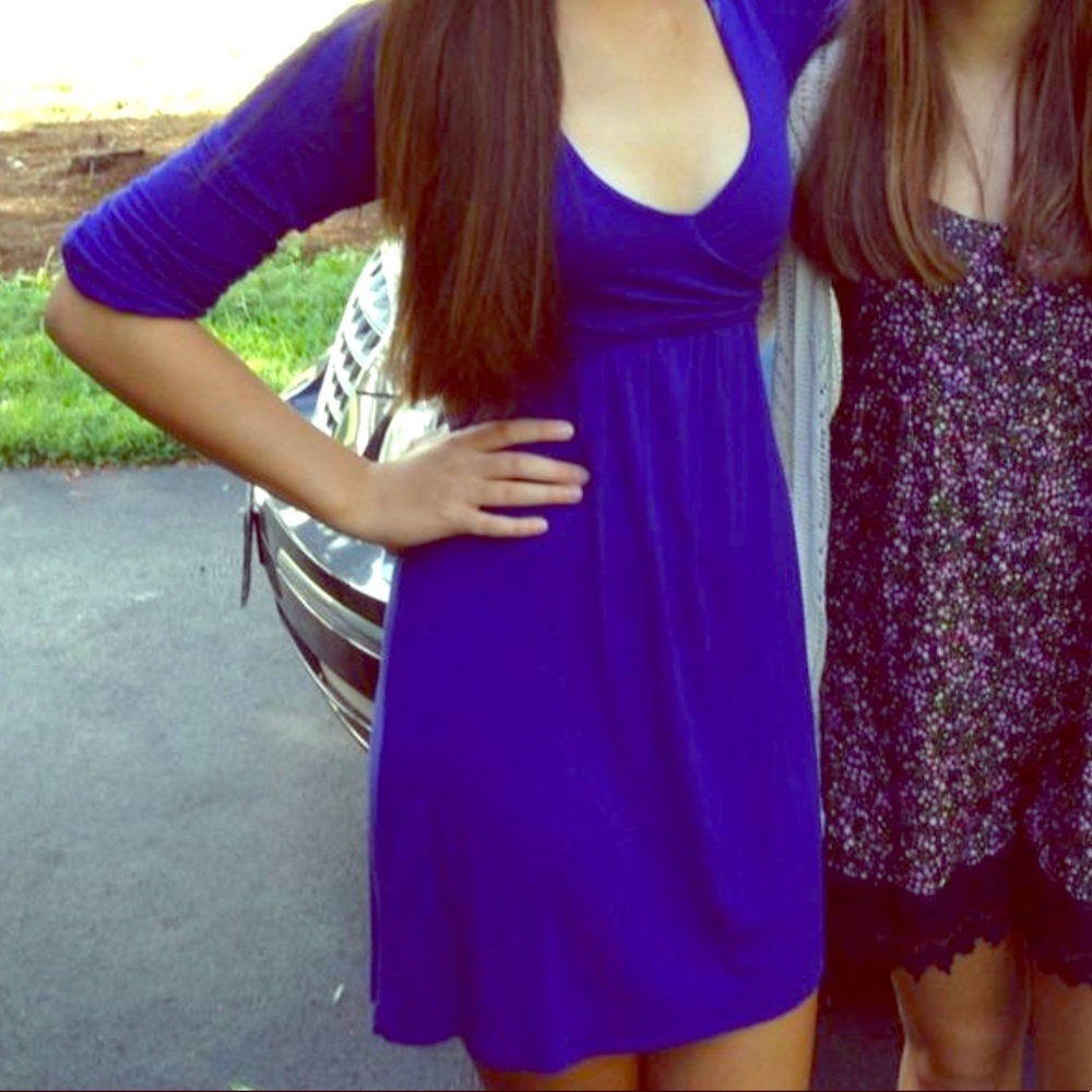 Purple-blue long-sleeve dress